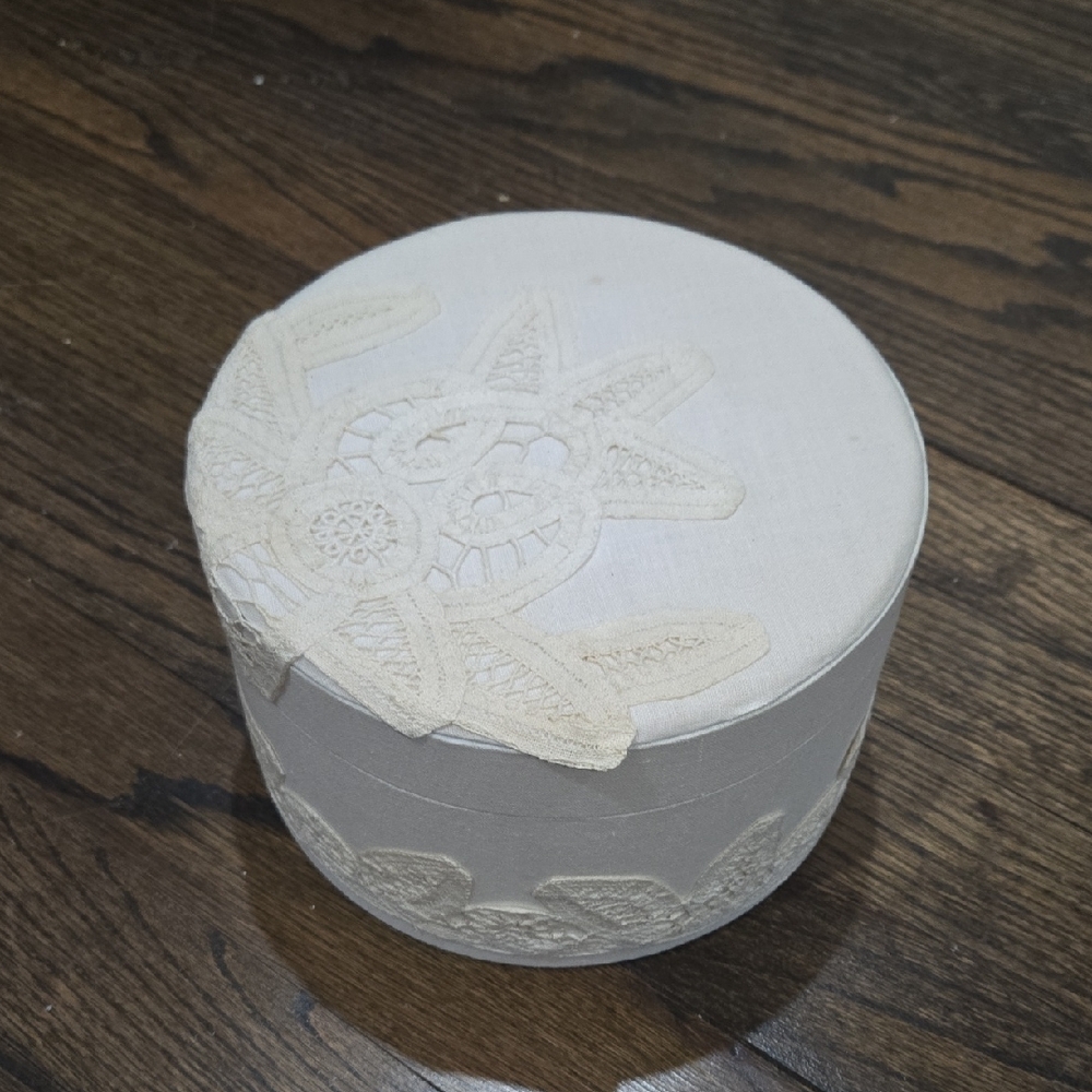 Vintage Round White Cream Lace Covered Decorative Box